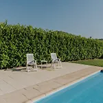 Jerónimos Garden&pool Lamego