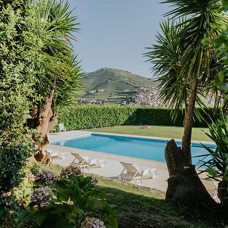 Jeronimos Garden & Pool Gasthuis